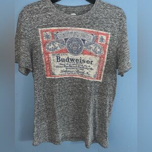 🍺Old Navy Collectables Budweiser Graphic Tee•S/Fits like M